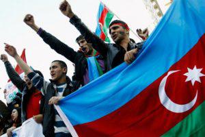 Оппозиция в Азербайджане активизировалась перед референдумом