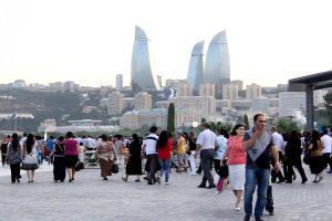 Численность населения Баку выросла больше чем на 12,000 человек