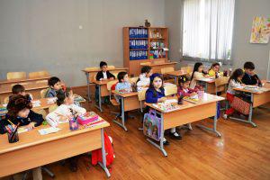 Азербайджану не хватает дошкольных учреждений