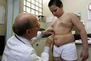 «Западный» образ жизни: дети в Азербайджане и ожирение