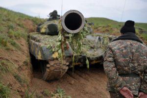Неурегулированный карабахский конфликт опасен для России?