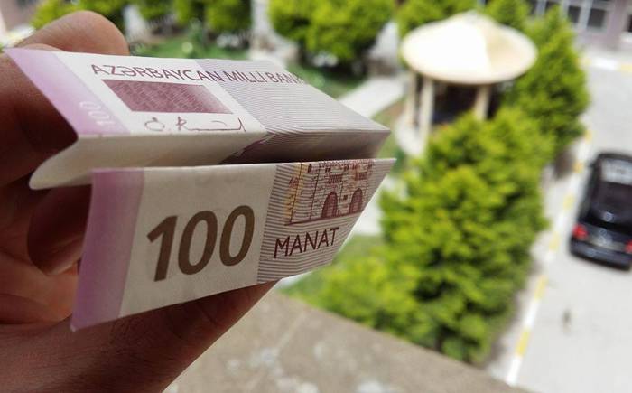 manat-devaluation-money-manat-devalvatsia