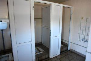 В Азербайджане предложили снести все общественные туалеты