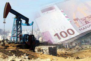 Доллар крепнет, азербайджанский манат на пути к девальвации