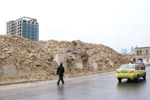 Пересмотр компенсаций за снос жилых домов в Баку