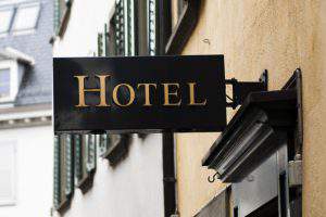 Владельцы отелей губят туристический потенциал Азербайджана