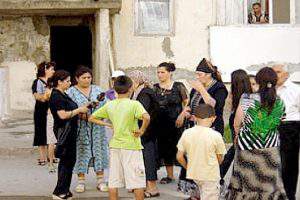 Когда беженцы в Азербайджане освободят захваченные квартиры?