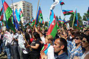 Оппозиция в Азербайджане выходит на старт