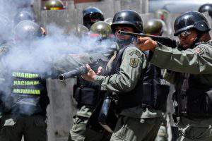 Кризис в Венесуэле обостряется: Мадуро заявил о диалоге