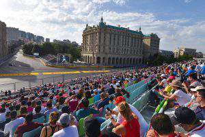 Болельщики и зрители Гран-при в Баку становятся частью духа и философии Формулы 1