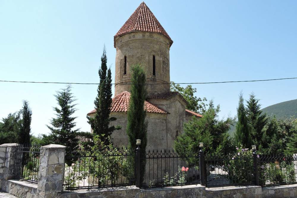 alban-krepost-sheki-kish