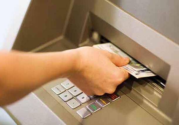 bankomat-zarplata-salary-money