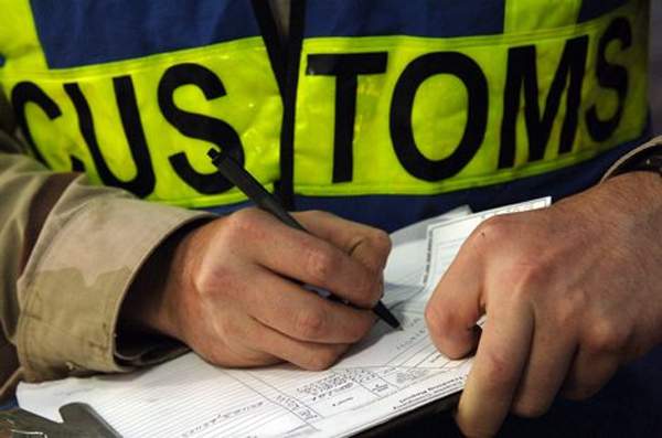 tamojnya-customs